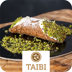 Stand 7 - Cannolo siciliano: ricotta e pistacchio